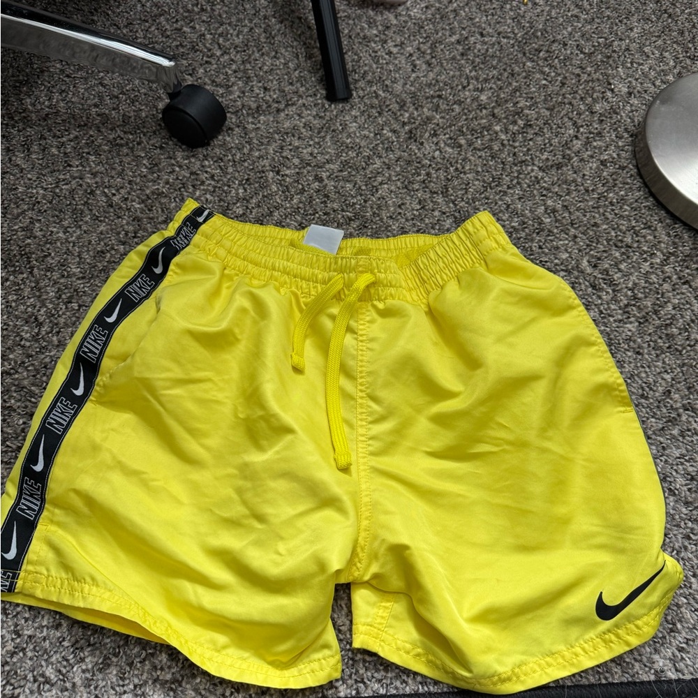 Nike Yellow Athletic Shorts Lightweight Moisture-Wicking